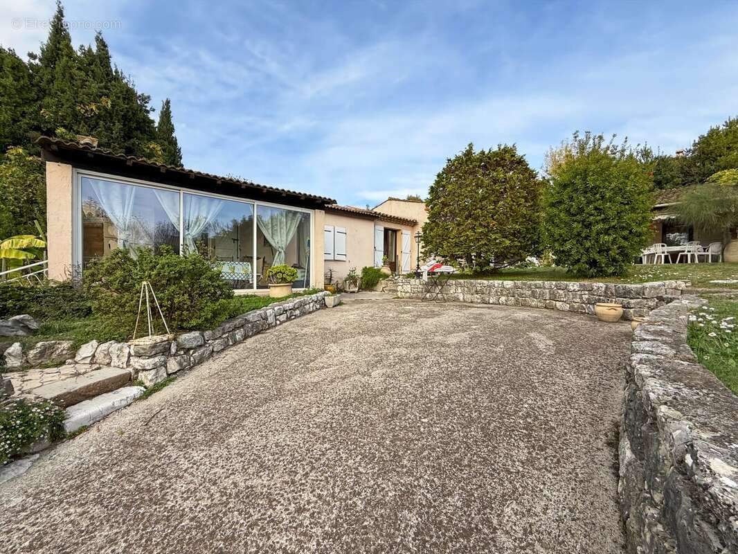 Maison à LA COLLE-SUR-LOUP