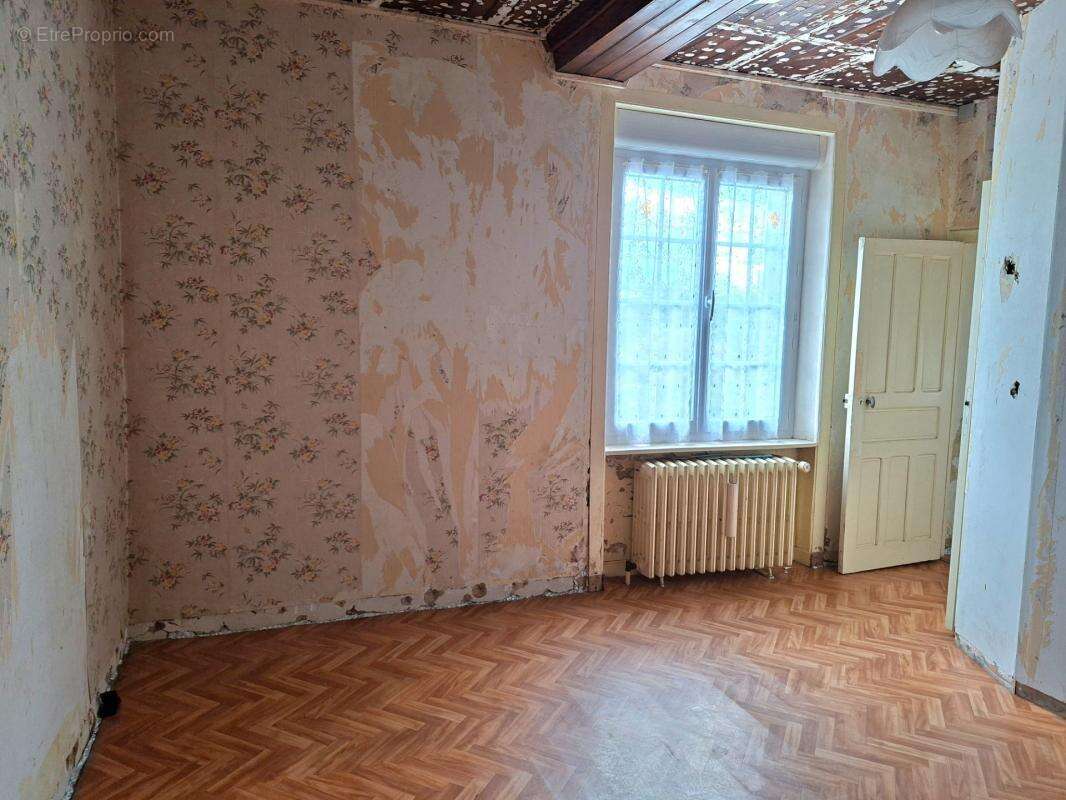 Maison 4-5 pièces avec dépendances et pâturage, LE TEILLEUL (50) - photo 6