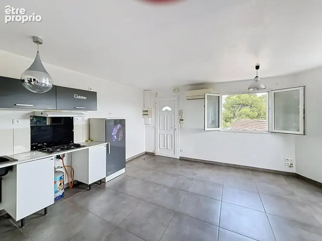 Marseille 13ᵉ – propriété de 167 m² – 4 logements indépendants – piscine – 2 garages- dpe a - photo 10