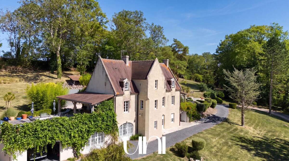 Maison 8 pièces de 220m2 avec 18500m2 de terrain à MOULINS EN BESSIN - photo 12