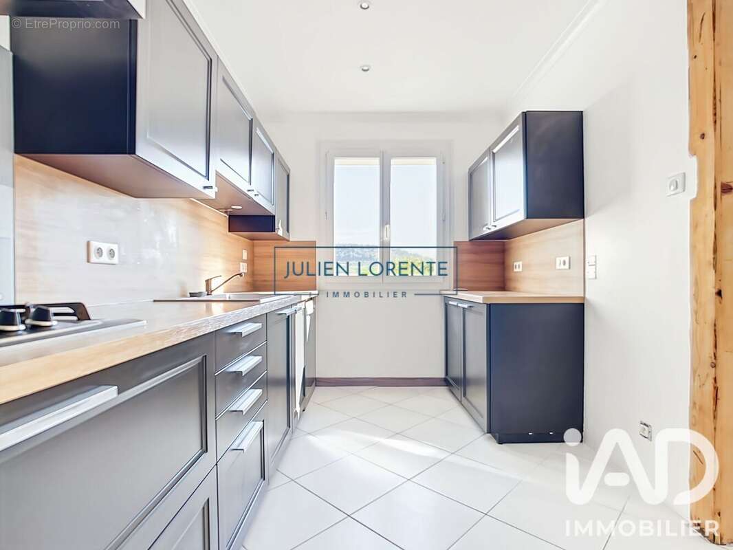 Maison 87 m² à Pierrerue  - photo 5