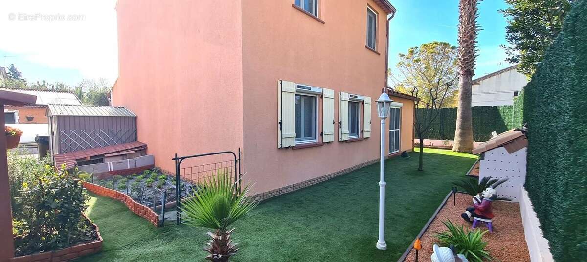 AUBAGNE-MAISON T5 A VENDRE-TERRAIN 580 M²-4 - Maison à AUBAGNE