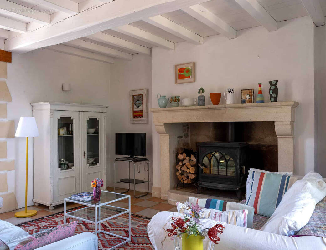 Maison à MAUROUX