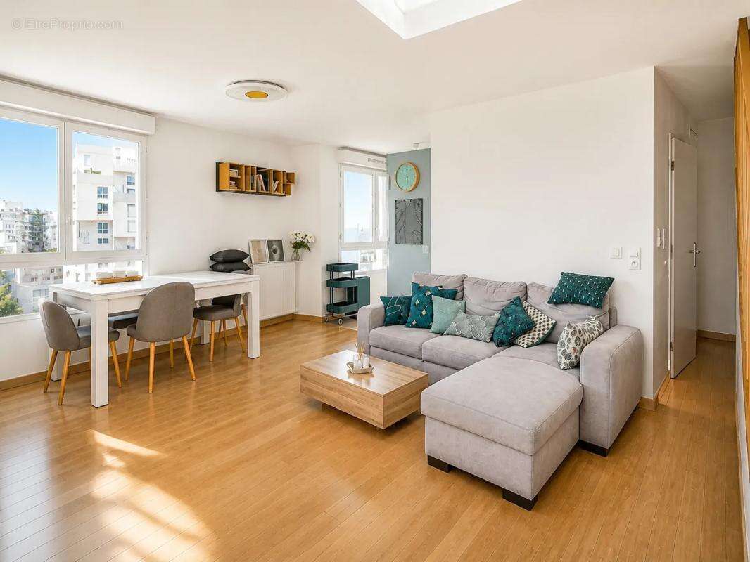 Appartement 3 pièces de 70,1 m² - Espace extérieur de 10m2 - photo 6