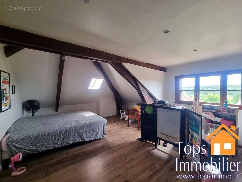 Maison à VILLEFRANCHE-DE-ROUERGUE