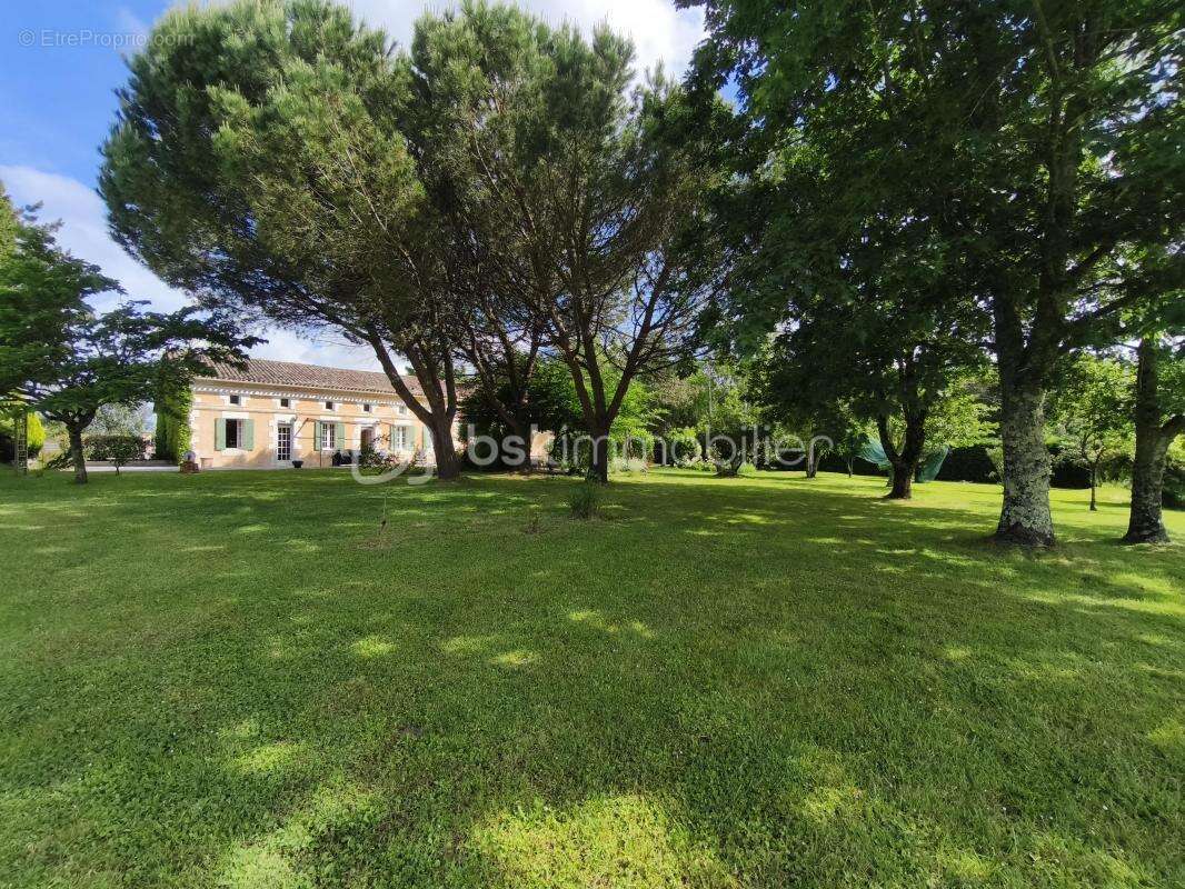 Maison à SAINT-ANTOINE-SUR-L&#039;ISLE