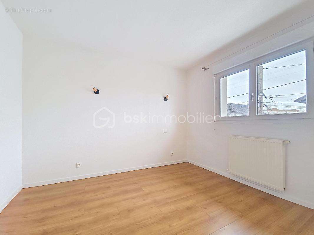 Maison à LIVRY-GARGAN