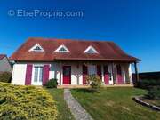 Maison à HUCHENNEVILLE