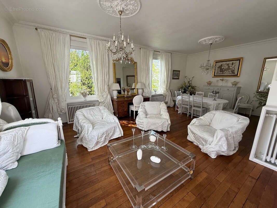 Maison à LE POULIGUEN