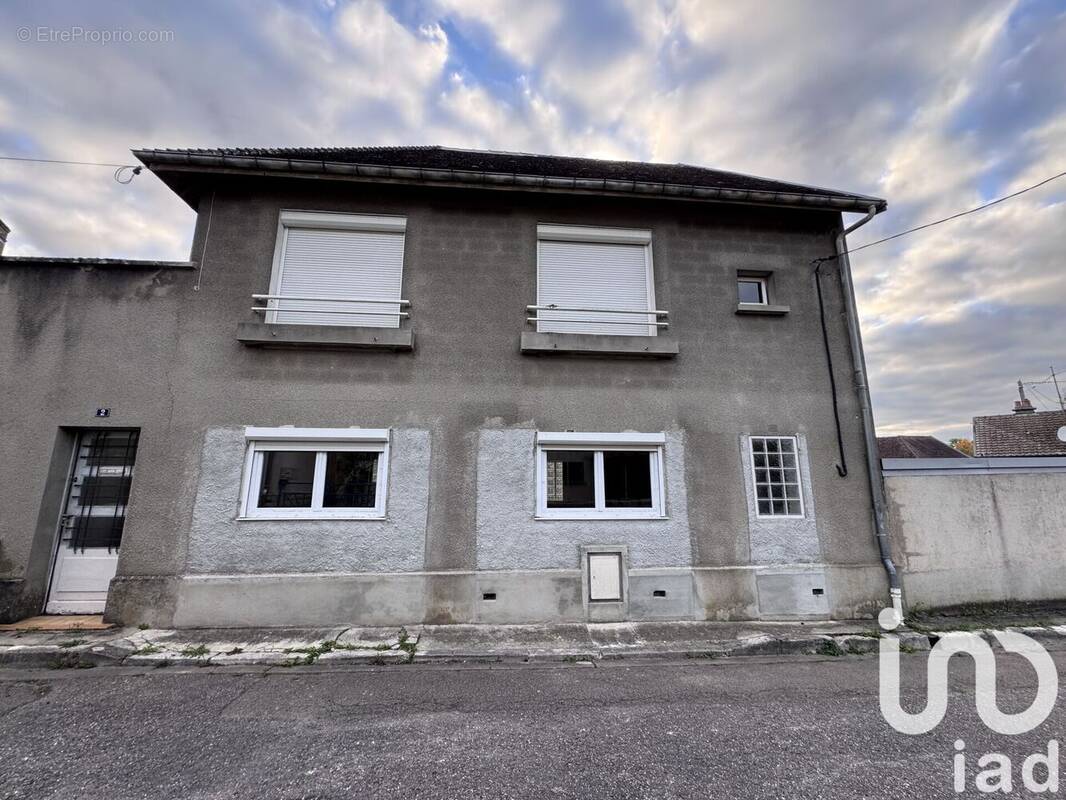 Photo 1 - Maison à VENDEUVRE-SUR-BARSE
