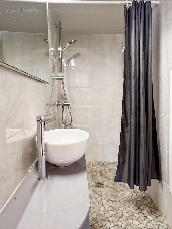 Appartement à LA BASTIDE-CLAIRENCE