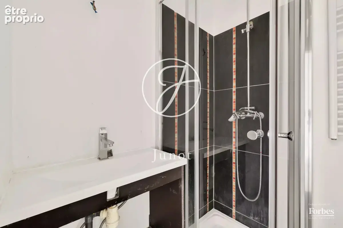 Saint-Cloud - MONTRETOUT - Maison 5 pièces de 101 m² - photo 16