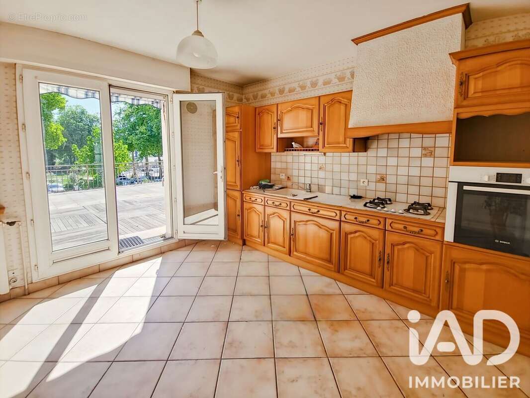 Appartement 105 m² à Baud  - photo 5