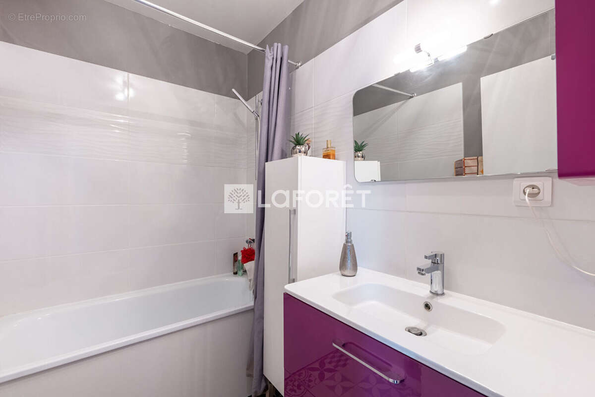 PONTOISE - LES LARRIS : Appartement 2 pièces, 1 chambre - 54 m² - photo 5