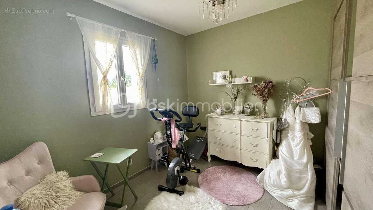 Maison à ALBARET-SAINTE-MARIE