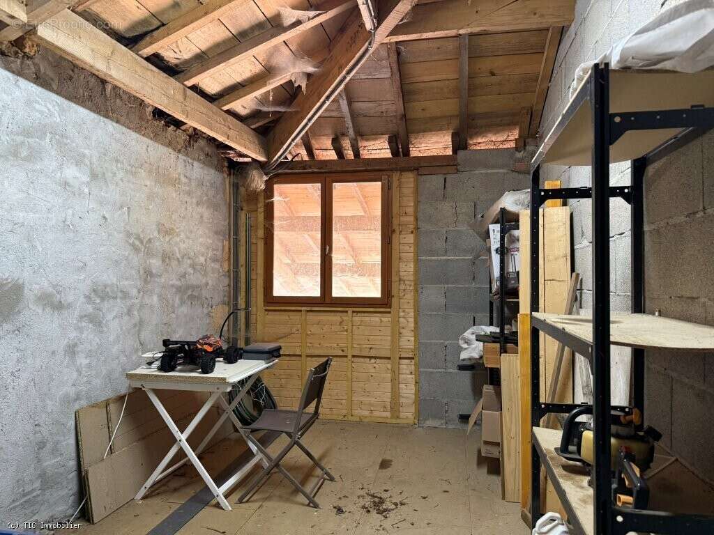 Maison à SAUZE-VAUSSAIS