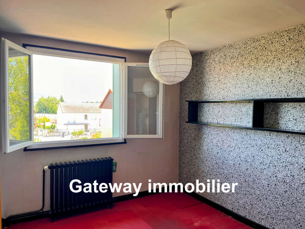 Maison , 5 chambres, sur terrain de 622m2 Le Cendre (63670) - photo 11