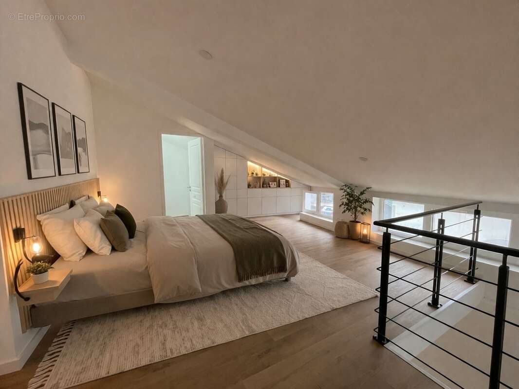 Maison à CARBON-BLANC