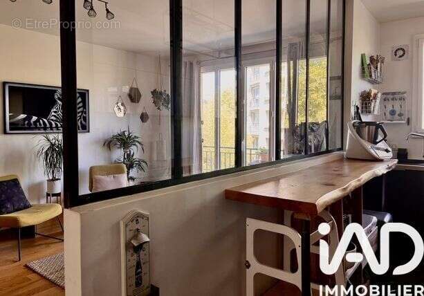 Photo 5 - Appartement à PARIS-20E