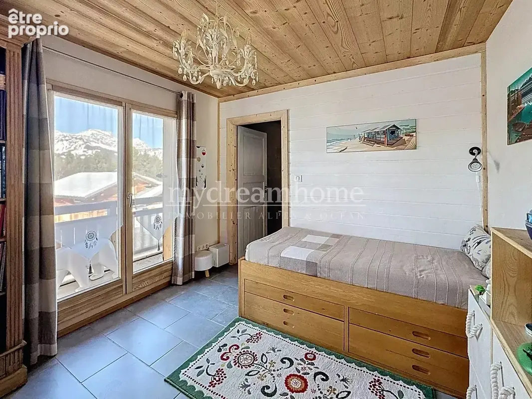 Chalet 5 chambres et appartement indépendant - au départ des pistes - Crest Voland (73590) - photo 11