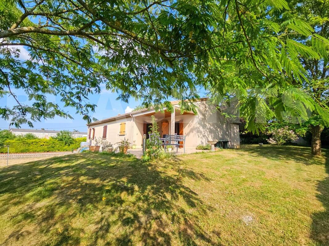 2 - Lionel MARC - BL Agents - Bret - Maison à CHOUPPES