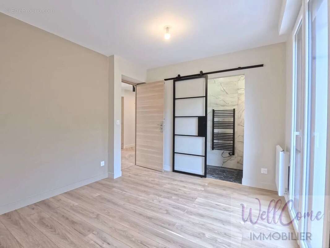 Appartement à AIX-LES-BAINS