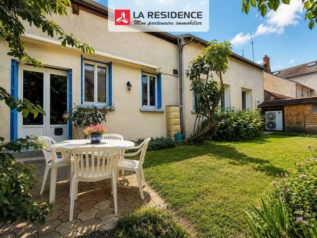 Maison à BONNIERES-SUR-SEINE