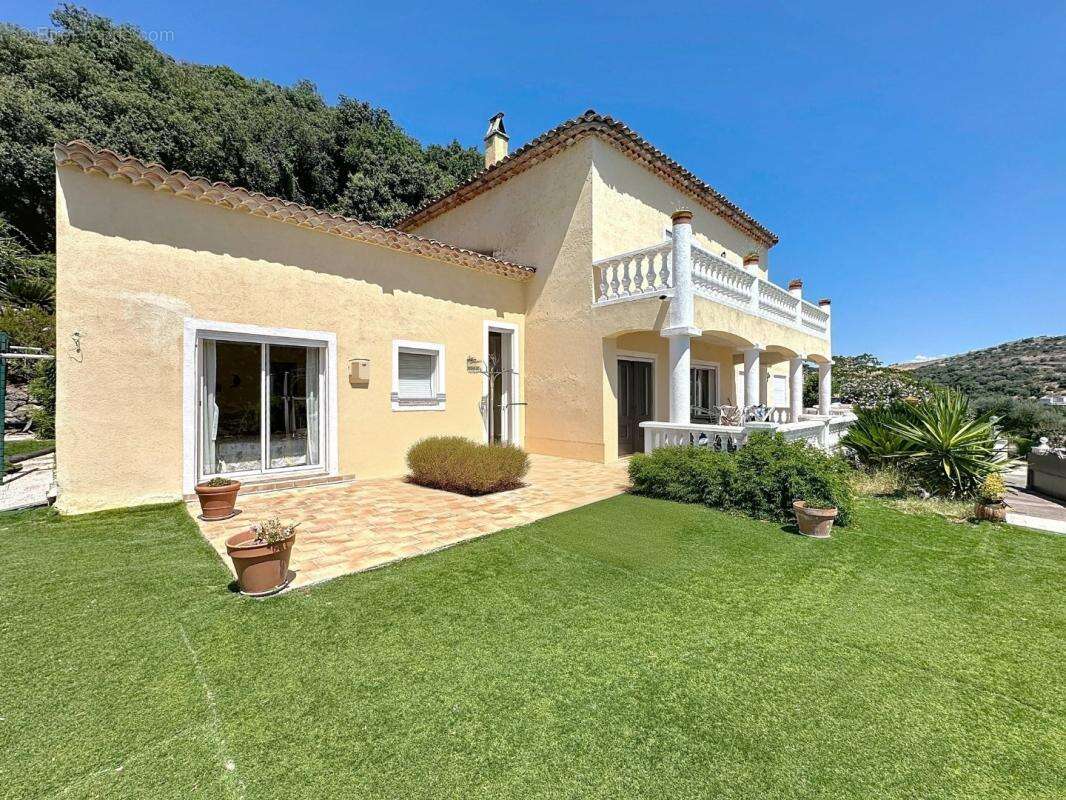 Maison à BIOT
