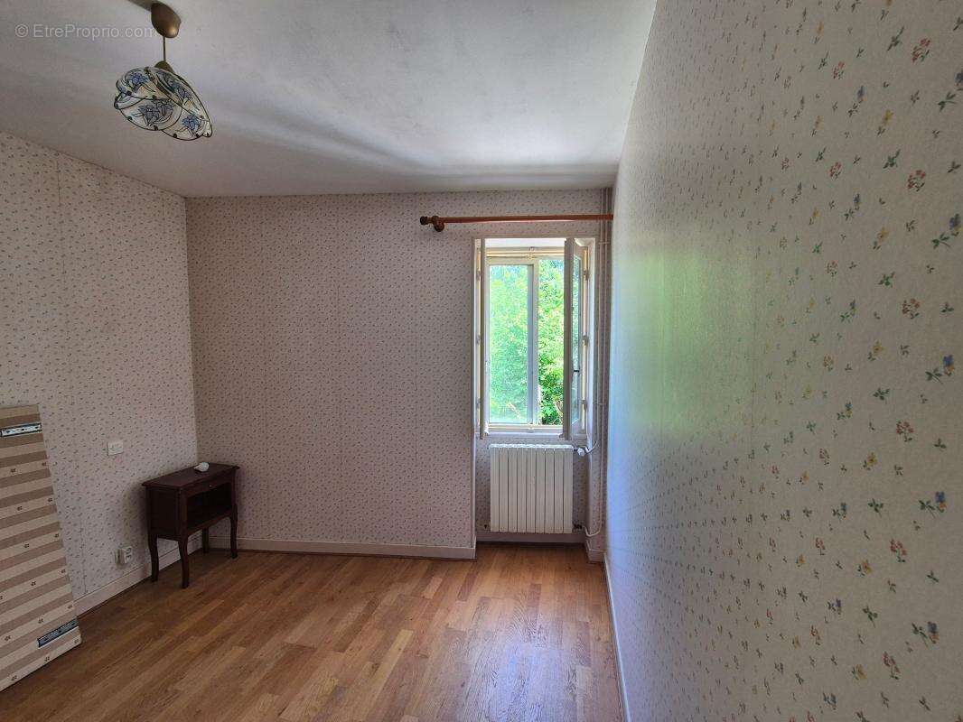 Maison à MESVES-SUR-LOIRE