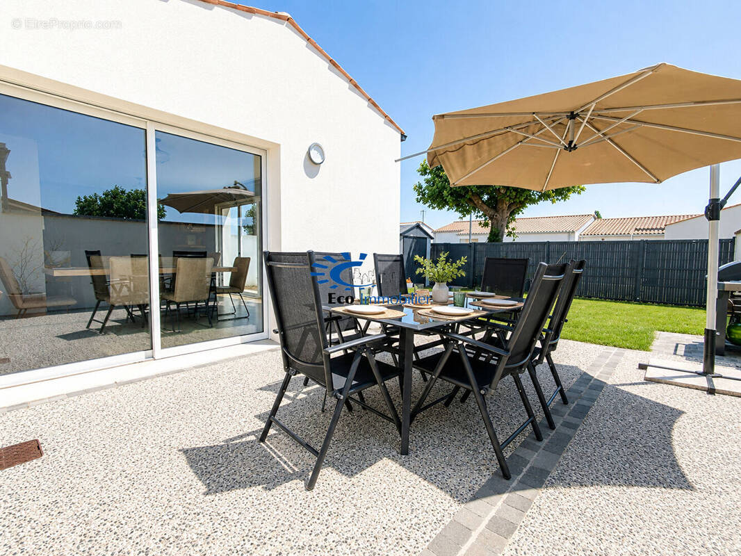 Maison à AIGREFEUILLE-D'AUNIS