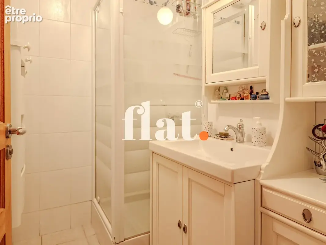 Maison de plain-pied - six chambres - jardin clos - en impasse - 148 m2 - photo 19