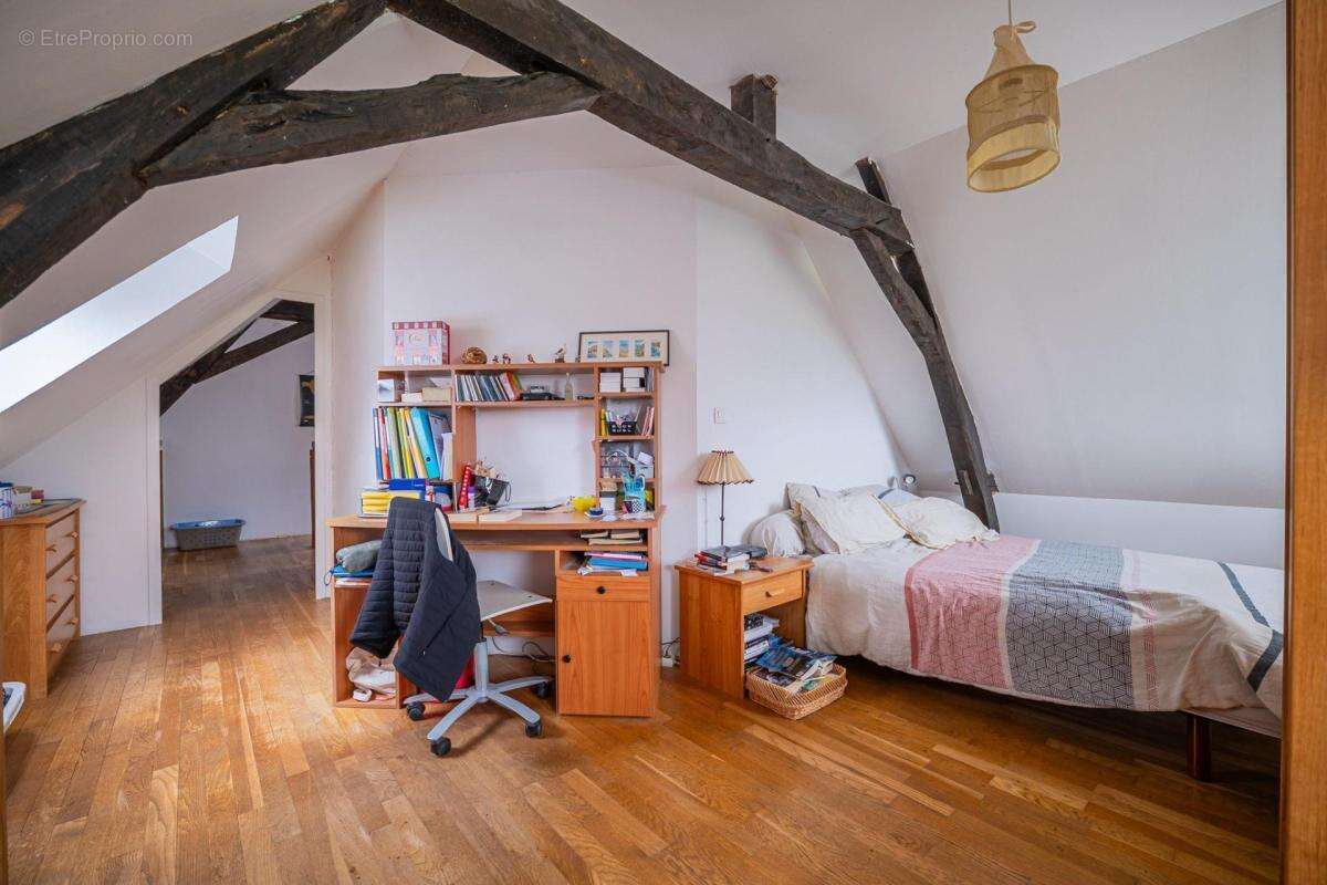 Maison à SAINT-JEAN-D'ASSE