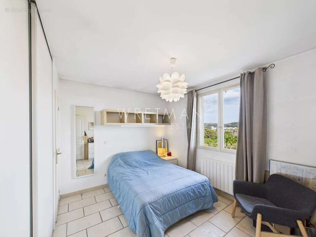Maison à MANDELIEU-LA-NAPOULE