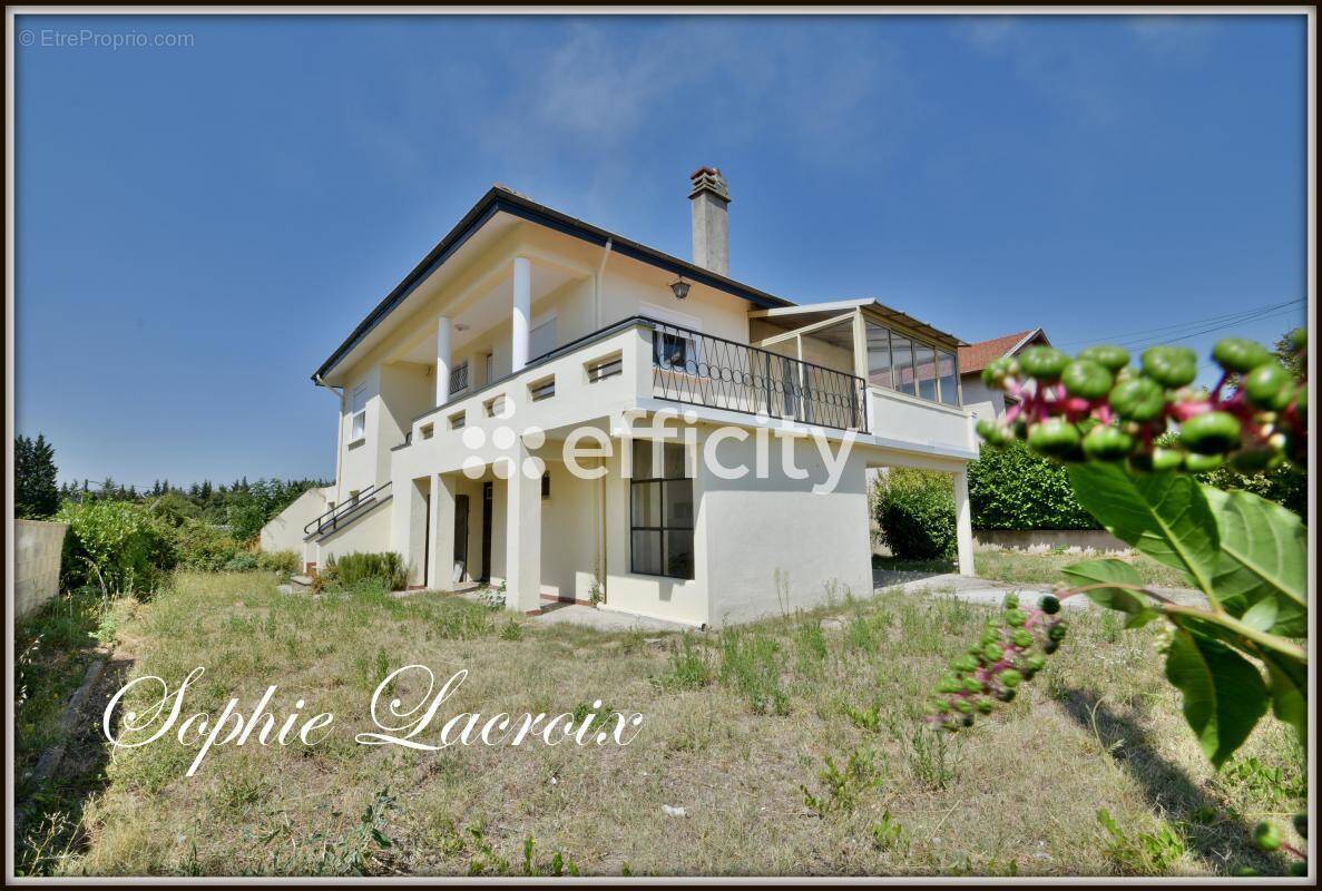 Maison à LE PEAGE-DE-ROUSSILLON