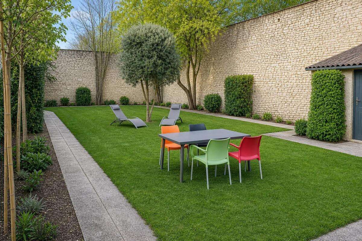 Demeure atypique rénovée, 9 pièces 5Ch 5Sb, Poitiers/Futuroscope - photo 17