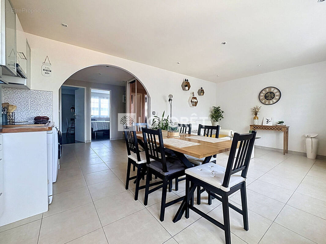 Appartement à CHAMPIGNY-SUR-MARNE