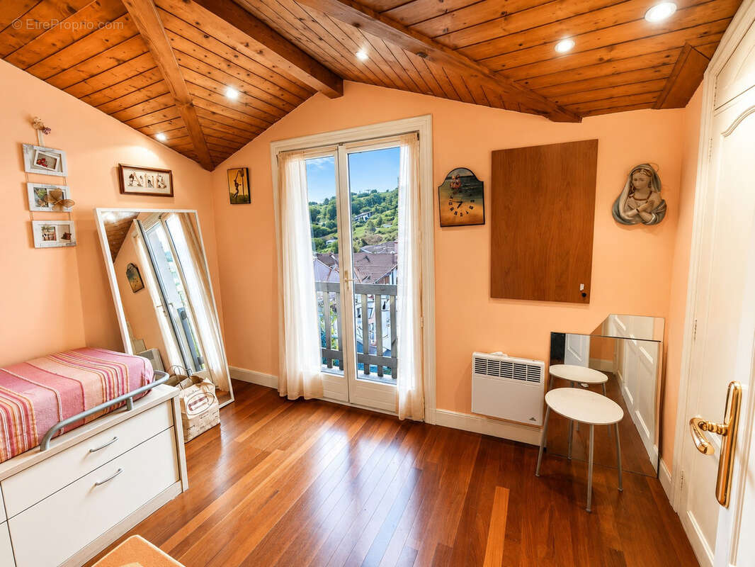 Maison à URRUGNE