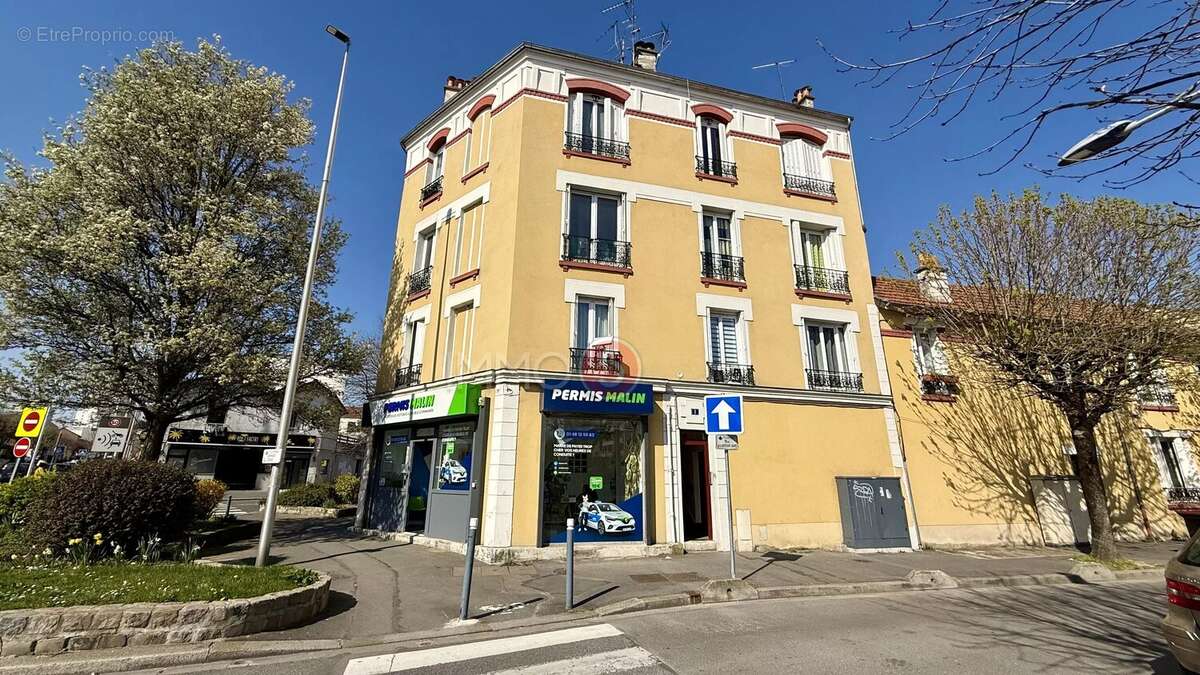 Appartement à VILLEMOMBLE