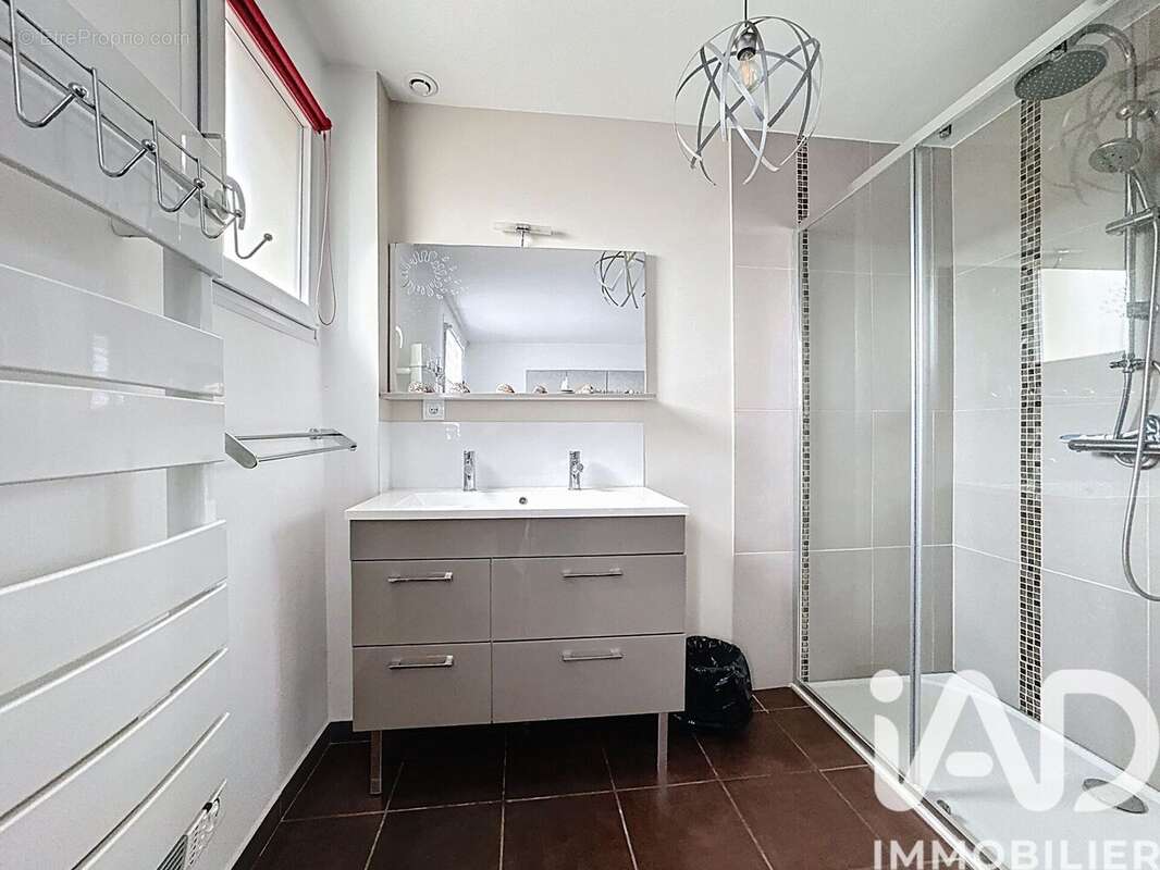 Photo 7 - Maison à MORAINVILLIERS