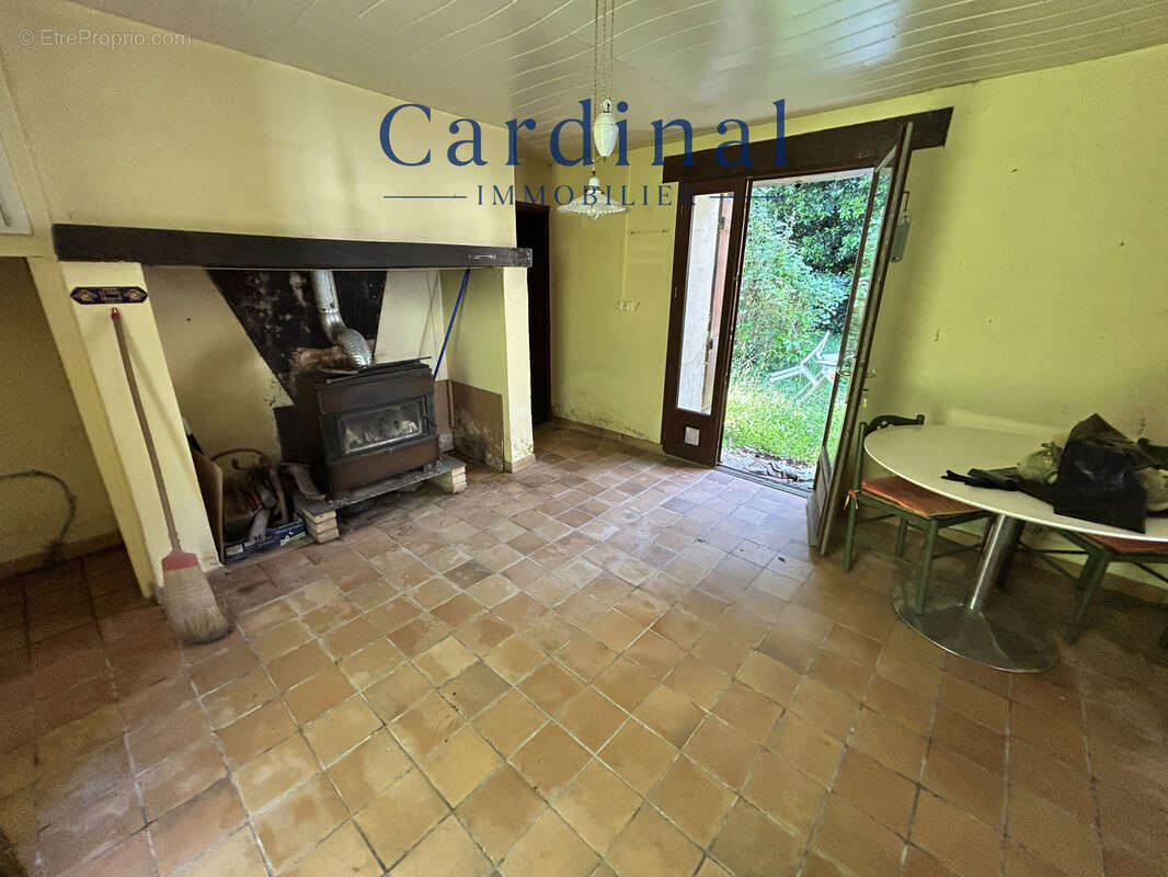 Maison à ROUFFIGNAC-SAINT-CERNIN-DE-REILHAC