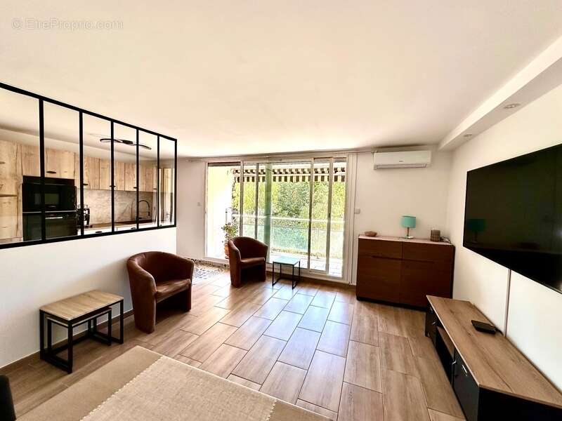Appartement à MARSEILLE-13E