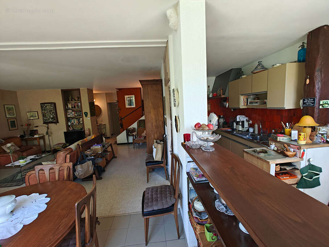 La valette. produit très rare magnifique appartement duplex 5 pièces de 118m² habitables avec immense terrasse plein sud de 40m² - photo 7