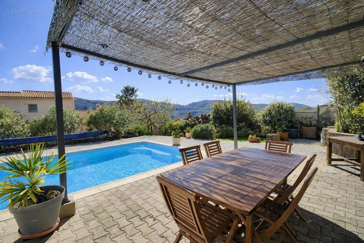 Photo 4 - Maison à BAGNOLS-EN-FORET