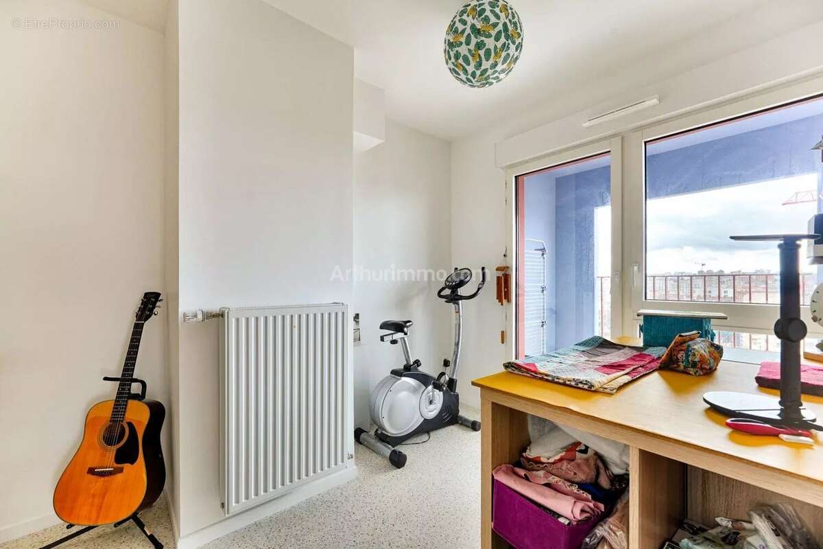 Appartement à IVRY-SUR-SEINE