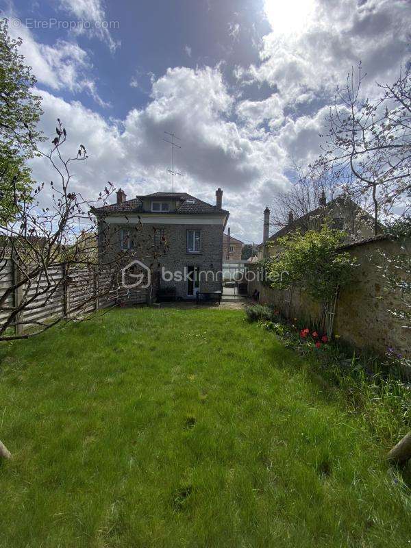 Appartement à SAINT-CHERON