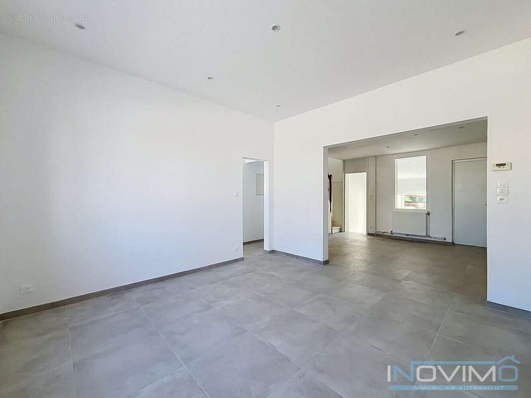 Maison 94 m² à Leffrinckoucke  - photo 4