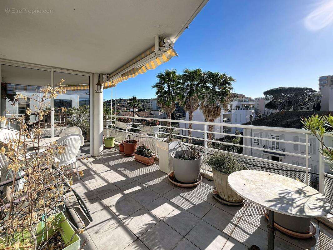 Appartement à SAINT-RAPHAEL