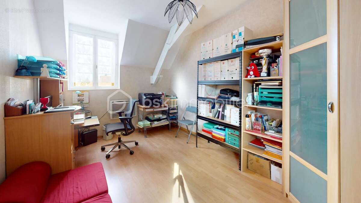 Maison à DAMMARIE-LES-LYS