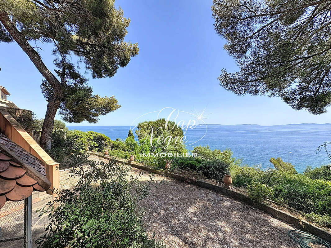 Charmante villa d'epoque avec vue mer panoramique - photo 6