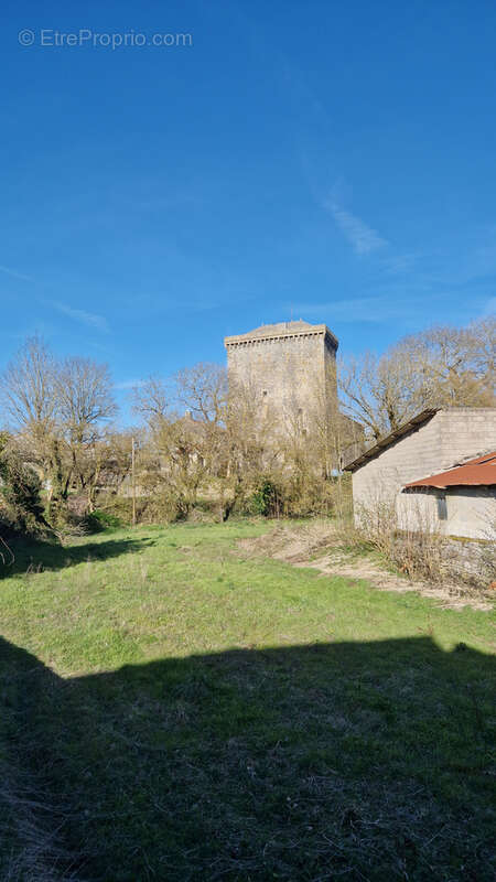 Maison à VIALA-DU-PAS-DE-JAUX
